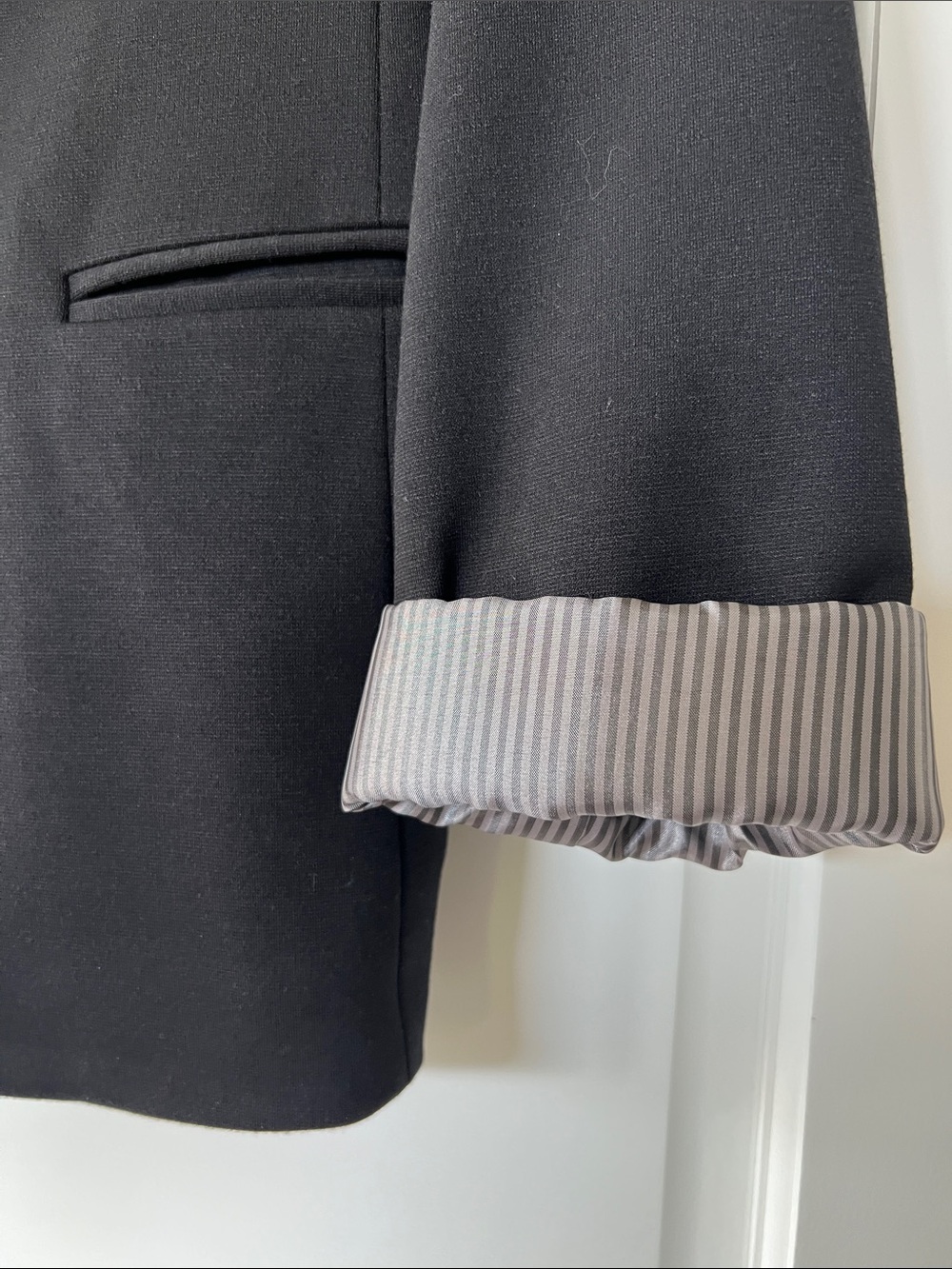 LC Lauren Conrad Black Single-Button Blazer with Pinstripe Lining - Picture 3 of 6